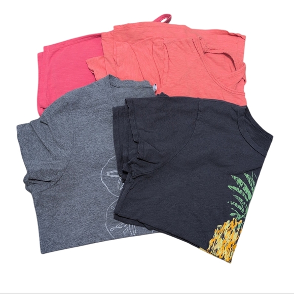 Bundle Of Casual Women's T-Shirts Size XL Chico's LOFT Natural Reflections - Picture 1 of 8